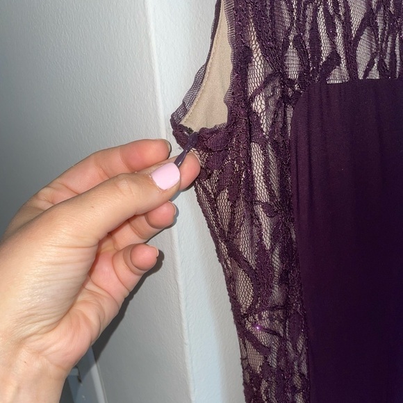 R&M Richards Purple Gown - Picture 4 of 12